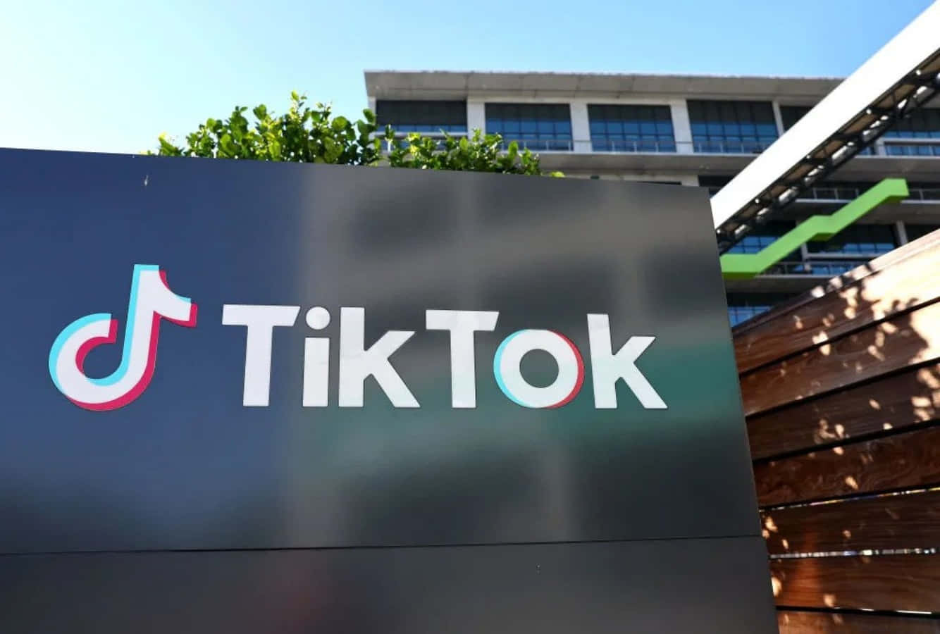 TikTok vira vitrine de vendas: como a plataforma se transformou em um canal poderoso para e-commerces